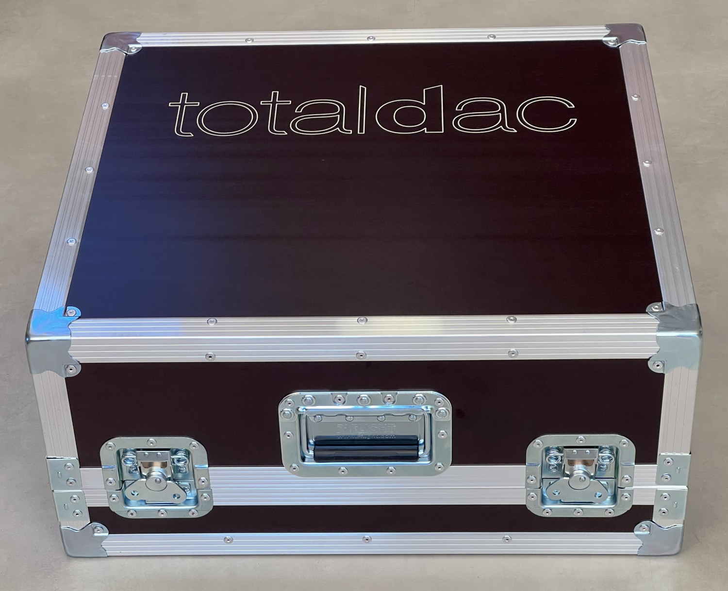 Totaldac flight case